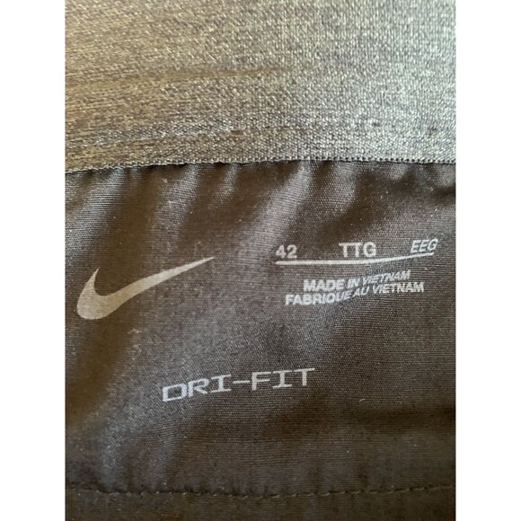 Nike Mens Dri-Fit Black Golf Shorts Size 42 - Picture 6 of 6